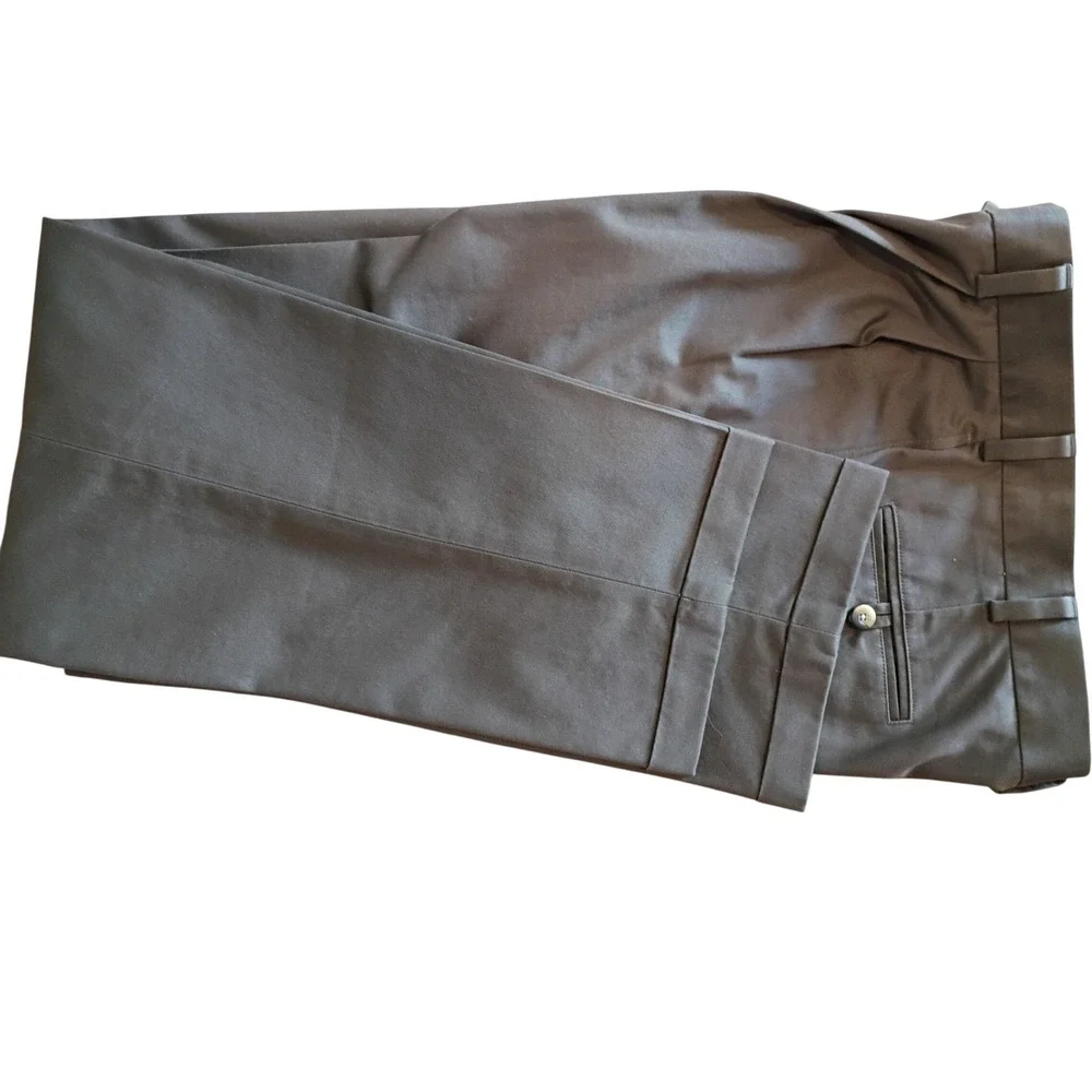 Jos. A. Bank Traveler's Collection Olive Green Pleated Cuffed Dress Pants 34x32
